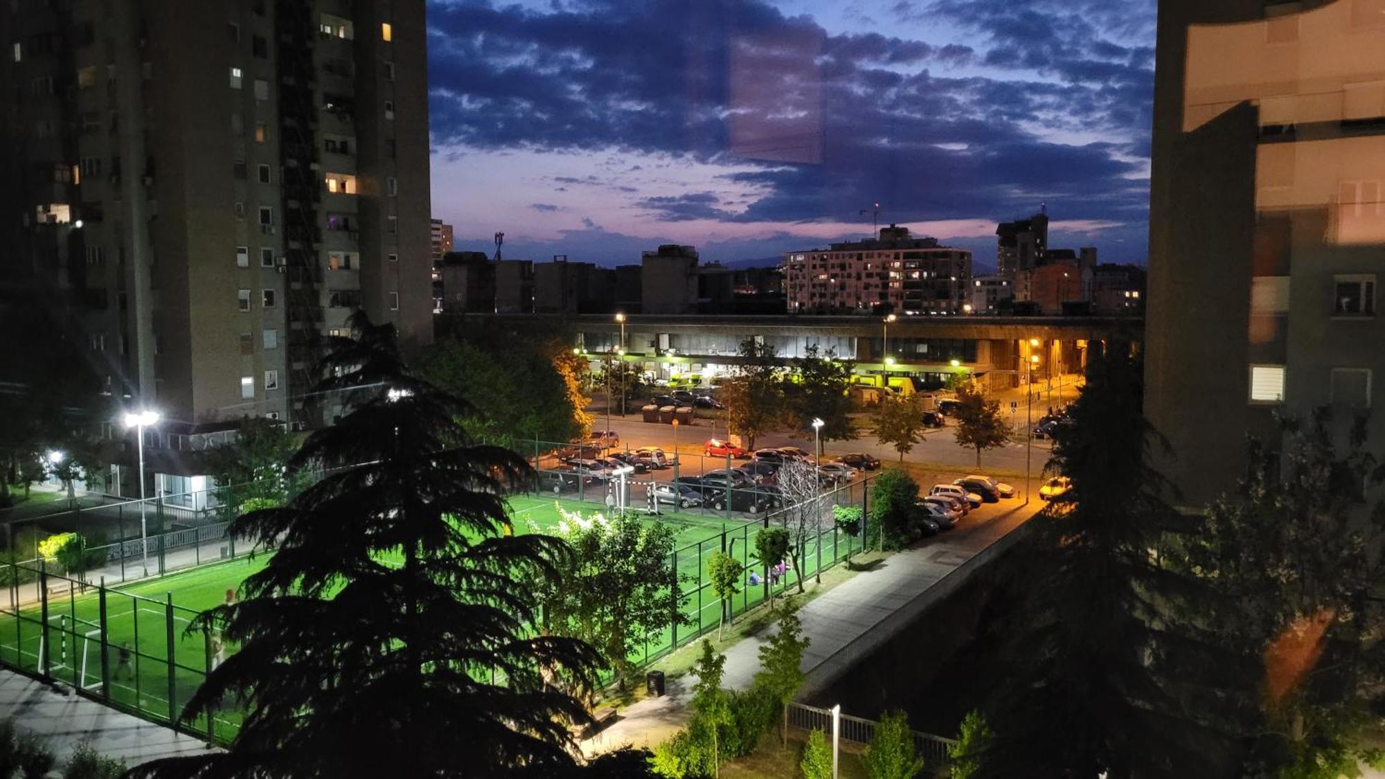 Soleil Central Apartments Skopje Luaran gambar